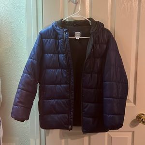 Old Navy - Kids Large, navy blue, hooded, performance-fleece lined, puff coat.